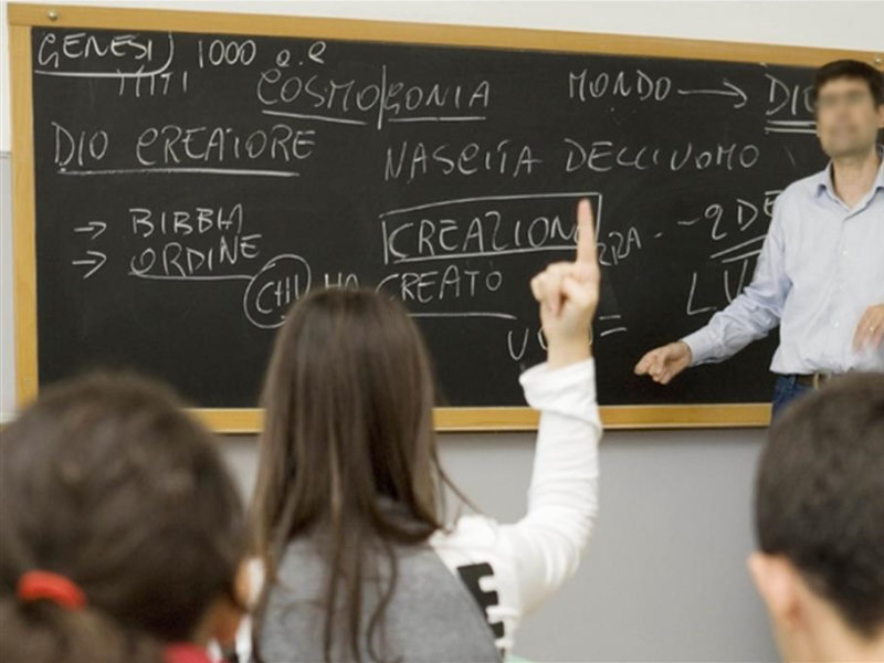 L'insegnamento della religione nella scuola pubblica. Una riflessione di Salvatore Paduano.